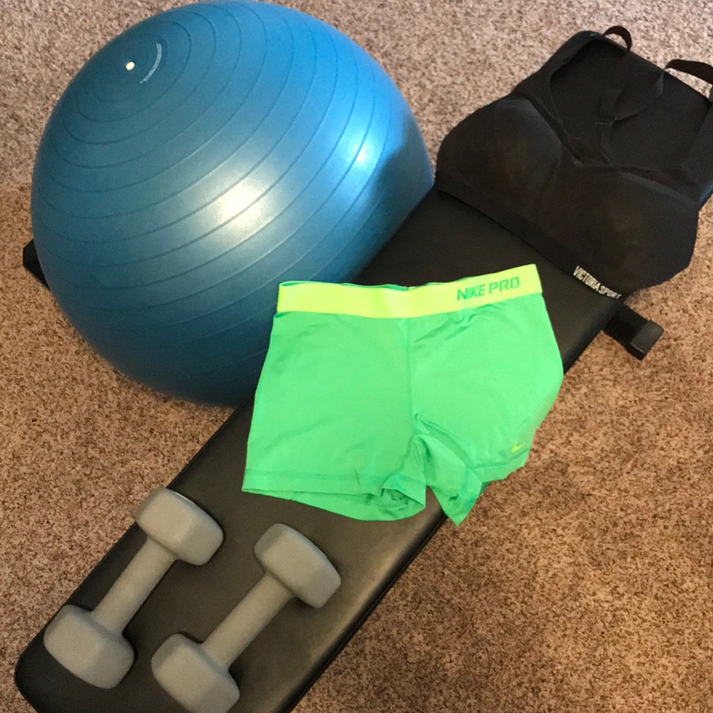 Nike pro spandex shorts